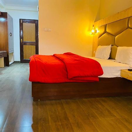 Hotel Hawa Mahal Manāli Eksteriør bilde