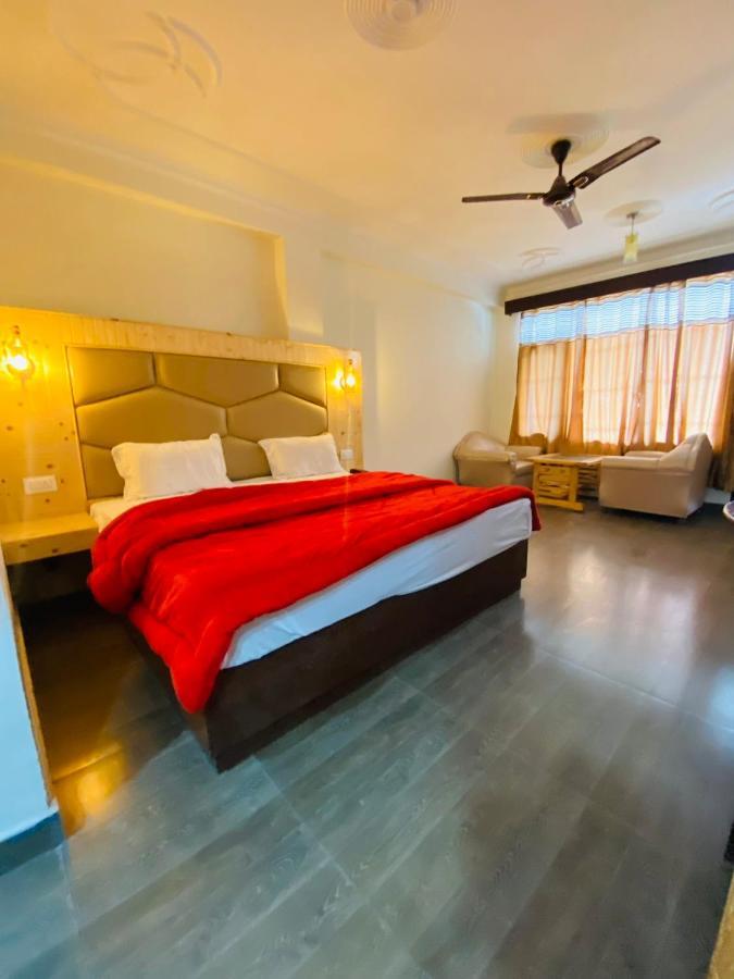 Hotel Hawa Mahal Manāli Eksteriør bilde