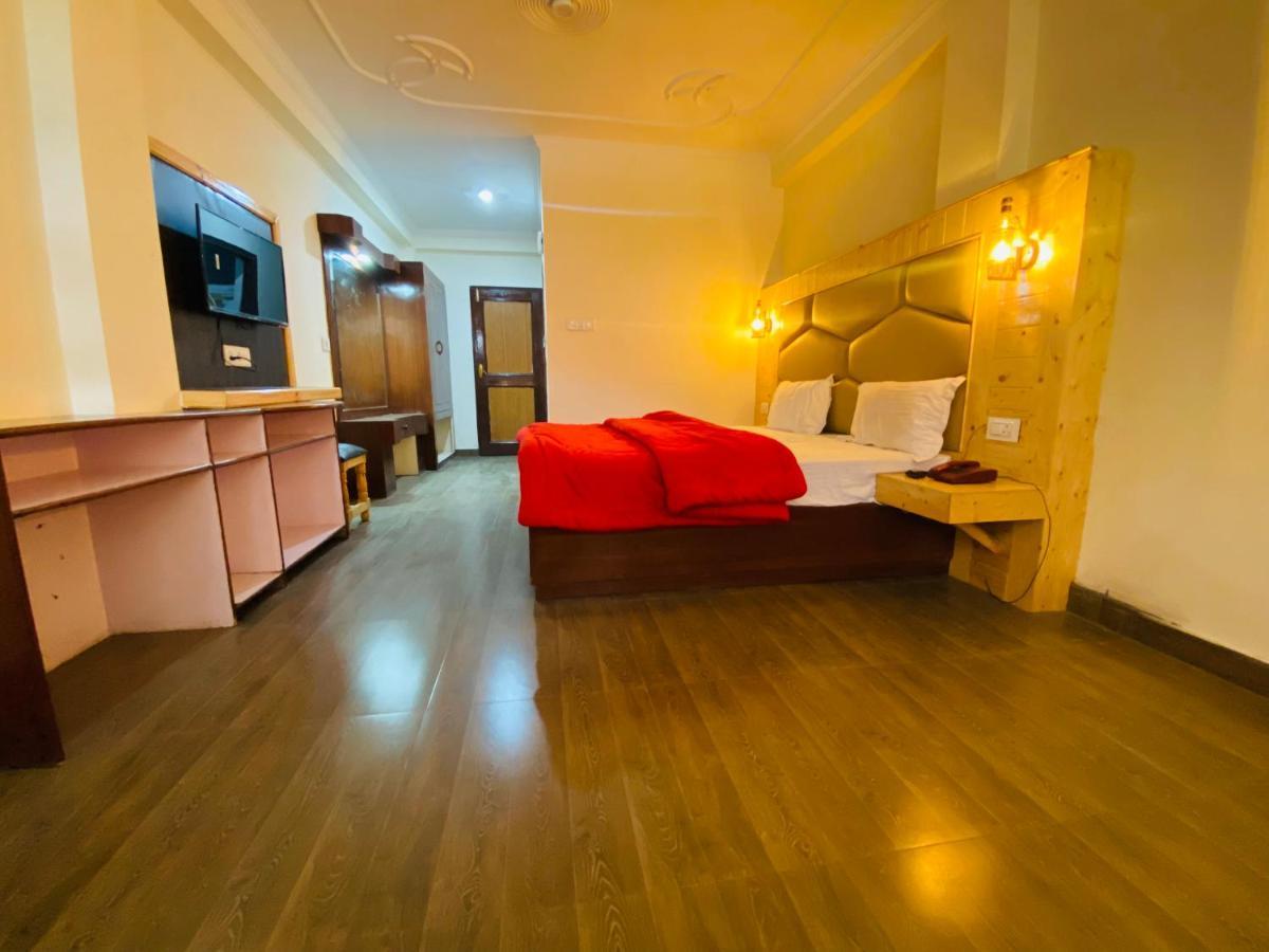 Hotel Hawa Mahal Manāli Eksteriør bilde